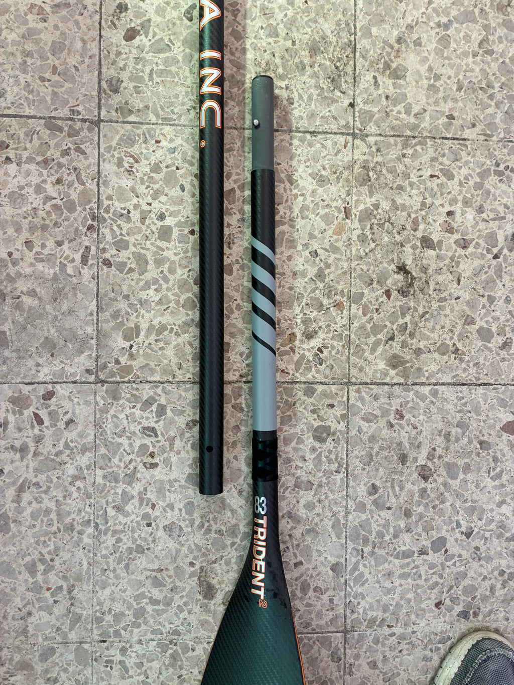 Aqua Inc Trident SUP Carbon Paddel (Aussteller reduziert)