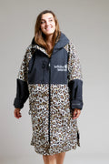 Surf Poncho - Gassi Mantel - Outdoor Mantel,  Leopard Design in Größe S