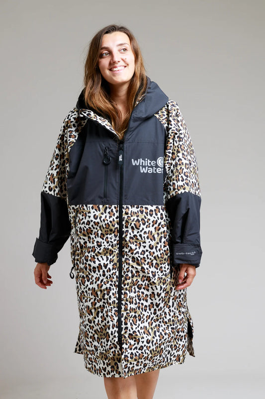 Surf Poncho - Gassi Mantel - Outdoor Mantel,  Leopard Design in Größe S