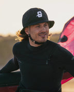 Foil- Kite- Wake Board Bangproof Helm-Bucket - Black V2