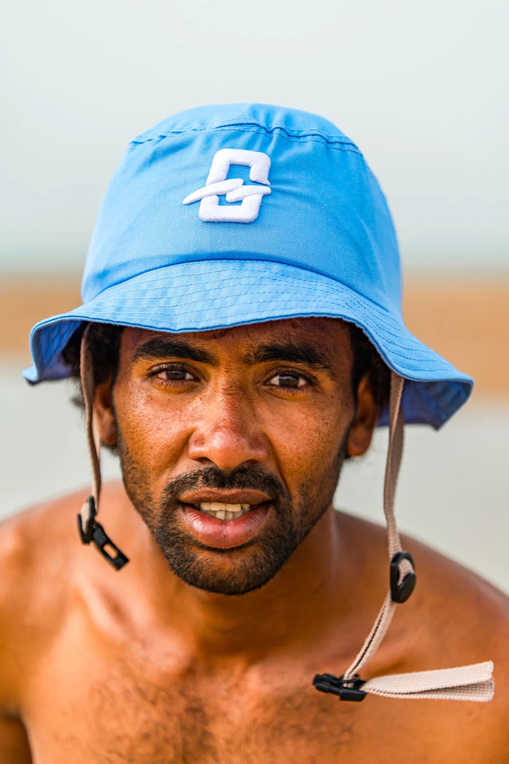 Foil- Kite- Wake Board Bangproof Helm-Bucket - blue